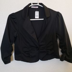 Ruby Crop Blazer